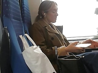 Candid train girl... she didn't see anything suspicious